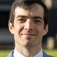 Photo portrait de Corentin Costard.