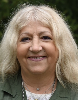 Photo portrait d'Irène Vaz.