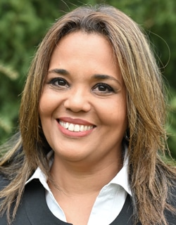 Photo portrait de Maud Petit.