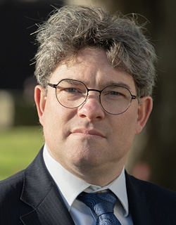 Photo portrait de Cédric Noël.