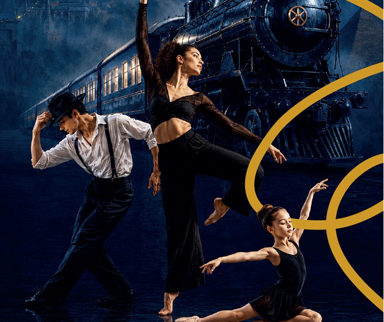 Trois danseurs et le train Orient-Express en arrière-plan.