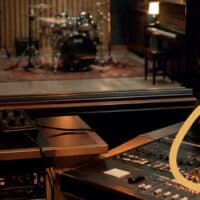 Table de mixage sonore.