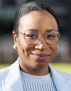 Photo portrait de Stéphanie François Stralka.