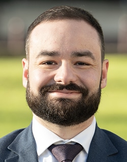 Photo portrait de Thomas de Almeida.